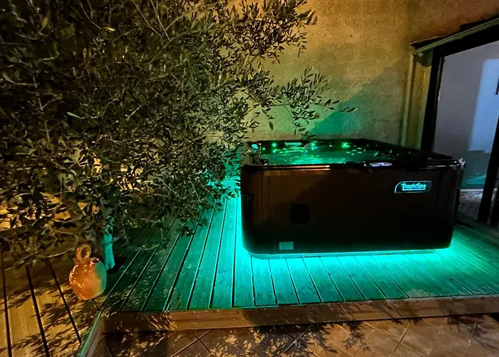 Villa Natura 3 Chambres 80M2 Jacuzzy